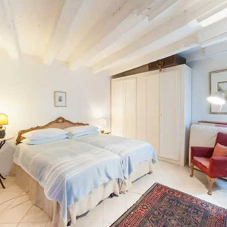 Ca' Laguna, Stunning Views On Bacino Di San Marco. Apartament *